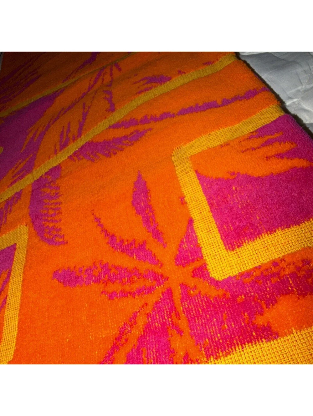 Juicy Couture Palm Tree Beach Towel Pink Orange 36x72 Cotton NWT